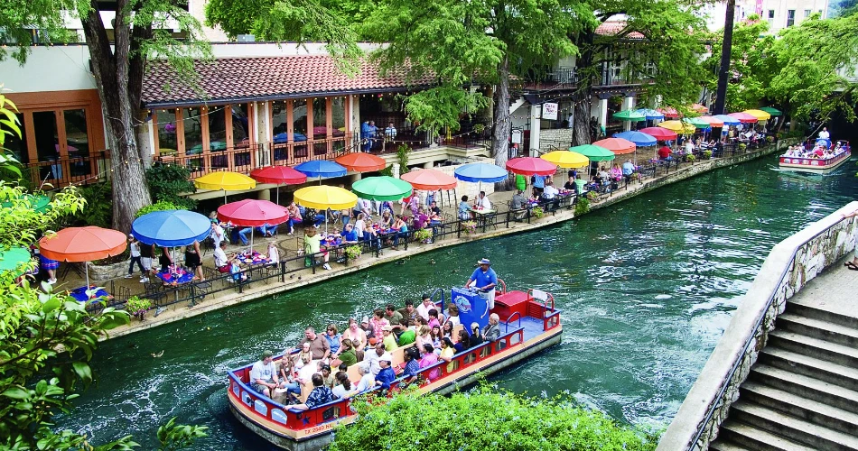 San Antonio River Walk – A Complete Guide