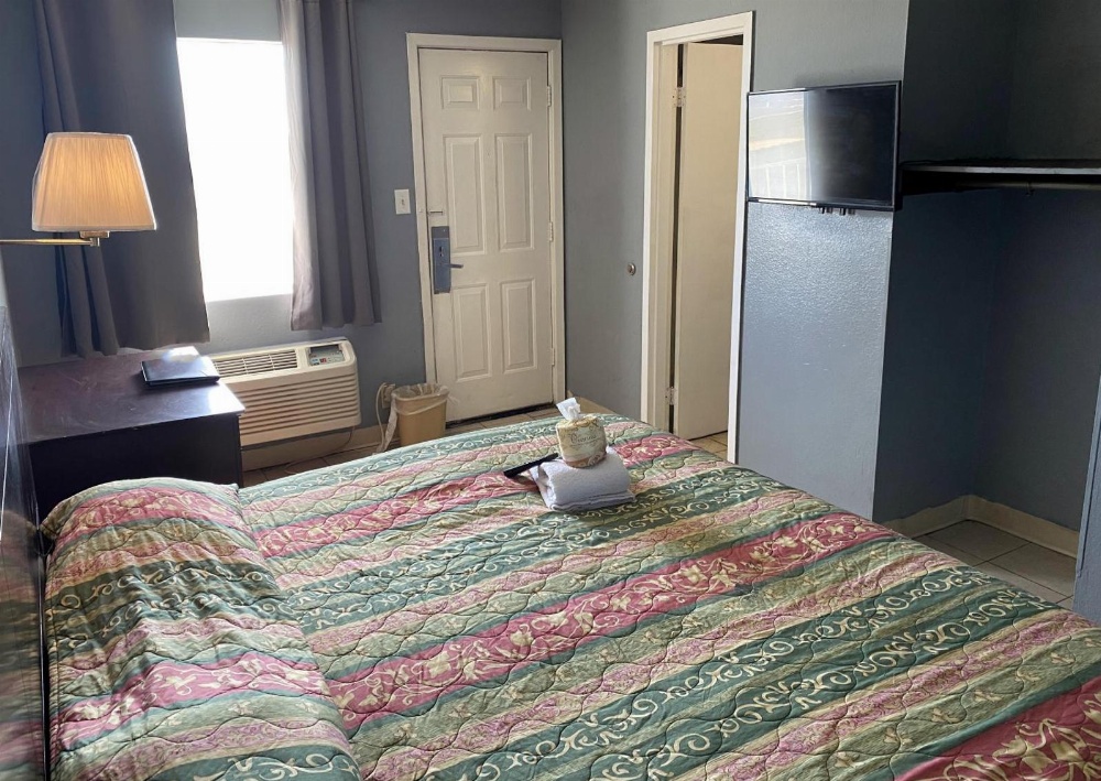 Travel Inn San Antonio