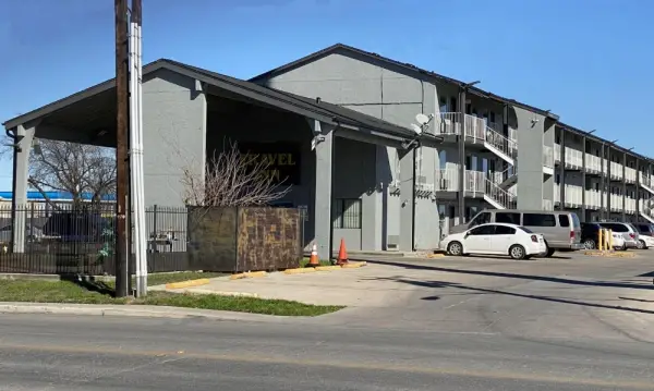 Travel Inn San Antonio Main image
